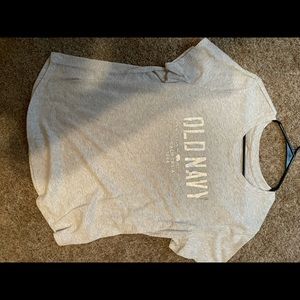 NWOT Old Navy woman’s graphic tee